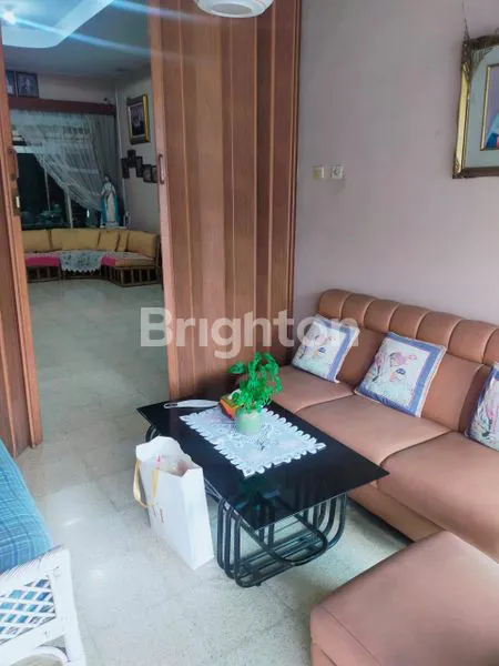 image RUMAH 4+1 KT SAYAP RAJAWALI BARAT (3)