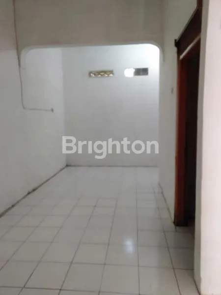 image RUMAH 2 LANTAI STRATEGIS DI BATURAN – HARGA TERBAIK! (7)