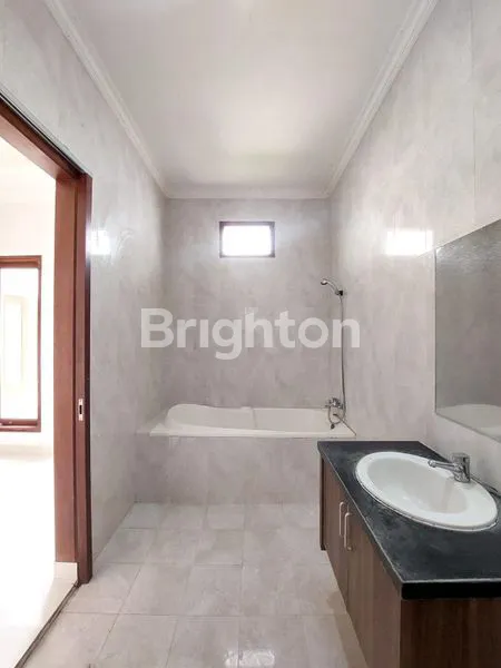 image RUMAH 4 KT DI CILANDAK TIMUR, LT 200 (5)