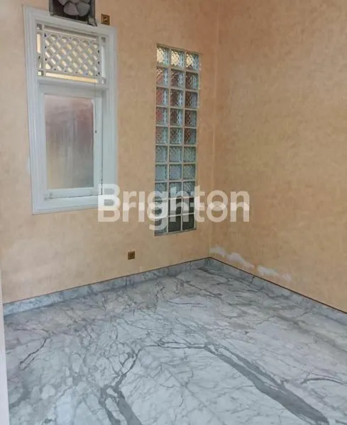 image DIJUAL RUMAH MODERN 2 LANTAI DIKAWASAN STRATEGIS DAN BISNIS DI DUREN SAWIT JAKARTA TIMUR (4)