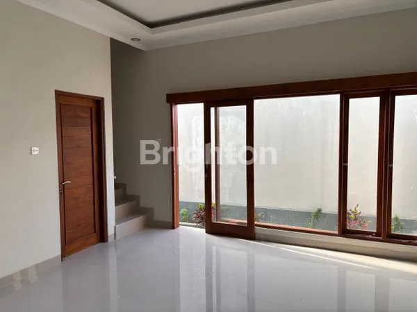 image RUMAH BARU 2 LANTAI LT 100 LB 150 DI DENPASAR TIMUR (4)