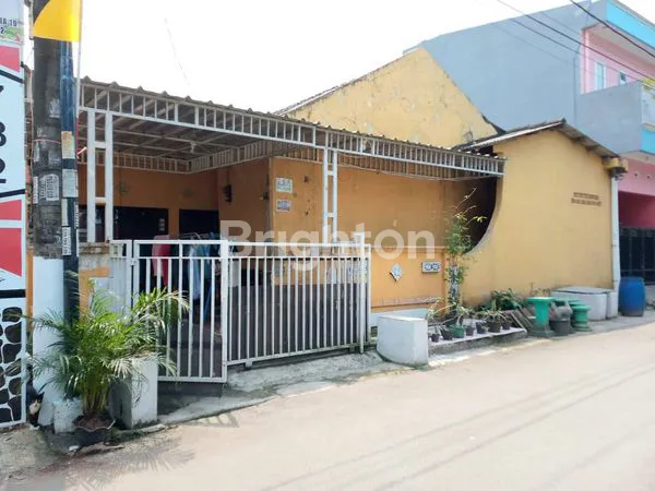 BELI RUMAH DAPAT KIOS RUMAH 3KT DEKAT STASIUN CISAUK & TOL BSD