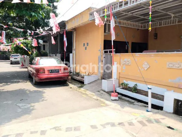 image BELI RUMAH DAPAT KIOS RUMAH 3KT DEKAT STASIUN CISAUK & TOL BSD (3)