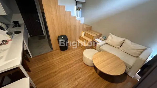 image RUMAH MINIMALIS FLEEKHAUZ GANDENG 2 SEMI FURNISHED SIAP HUNI (3)