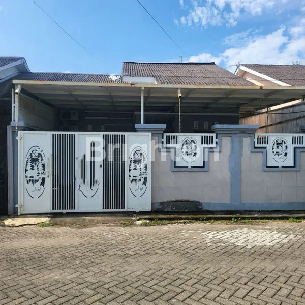 image RUMAH NYAMAN DI BAROMBONG MAKASSAR (2)