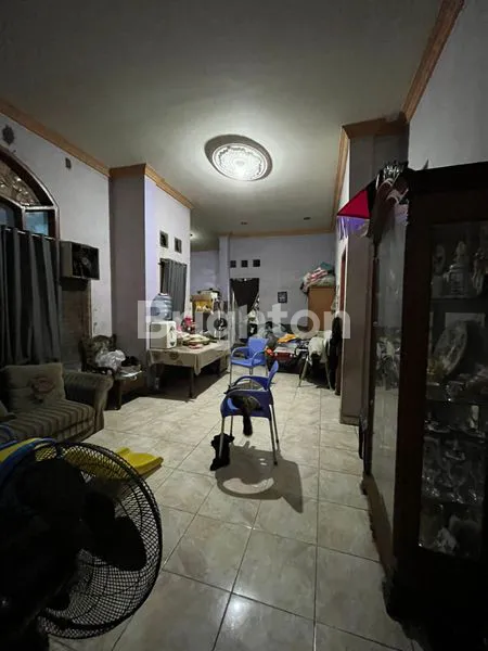 image RUMAH 2 LANTAI + 2 KIOS USAHA DI CILINCING, JAKARTA UTARA (2)