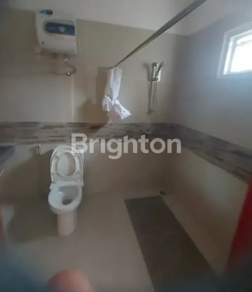 image DISEWAKAN RUMAH ARAYA MINIMALIS TERAWAT, SIAP HUNI, LINGKUNGAN TENANG, STRATEGIS DEKAT KE MERR, DEKAT GALAXY MALL  (7)