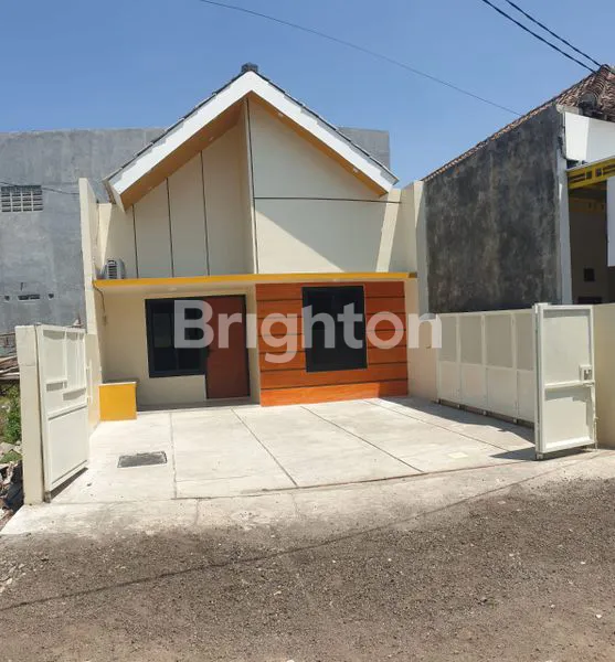 image RUMAH CANTIK SIAP HUNI (1)