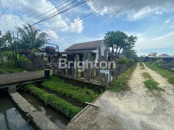 DISEWAKAN TANAH STRATEGIS 7,5 ARE, LOKASI MENGHADAP BARAT DI AREA POTENSIAL