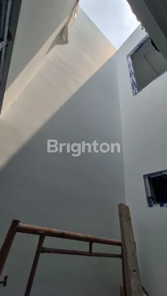 image CITRALAND NEW GRESS CIAMIK BANGUNAN DAN TATANANNYA BAGUS (2)