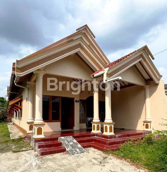 RUMAH MEGAH MURAH BLITAR