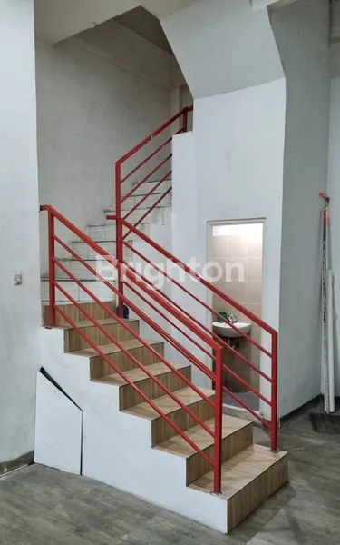 image RUKO 3 GANDENG SHM 4 LANTAI DI CILEDUG RAYA, STRATEGIS (5)