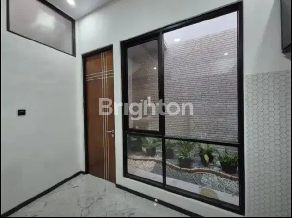 image RUMAH 2 LANTAI BARU RENOV WONORUNGKUT WONOREJO AKSES  RAYA MERR (3)