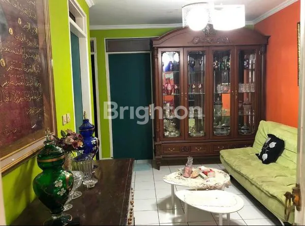 image RUMAH SIAP HUNI 4KT DI SENTUL CITY (4)
