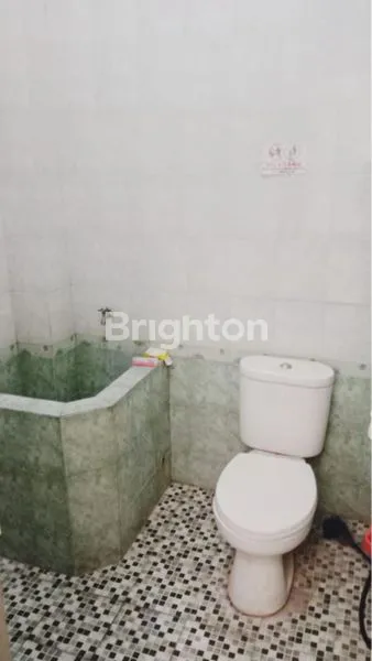 image RUKO 3½ LT,MAYJEND SUNGKONO - COCOK UNTUK USAHA KLINIK, TOKO & PERKANTORAN (8)