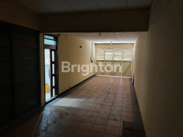 image DIJUAL RUMAH SIAP HUNI – MANYAR REJO (LOKASI PREMIUM) (6)