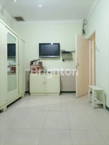 image RUMAH SIAP HUNI SEMI FURNISH DI DAERAH DARMO SATELIT (8)