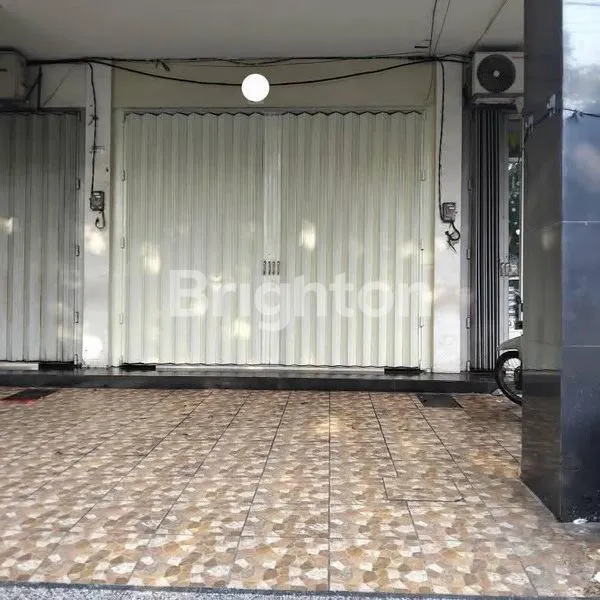 image RUKO STRATEGIS DARMO BARU BARAT 3 LANTAI COCOK UNTUK USAHA (2)