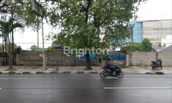 image RUMAH JL.MONGONSIDI, STRATEGIS (1)