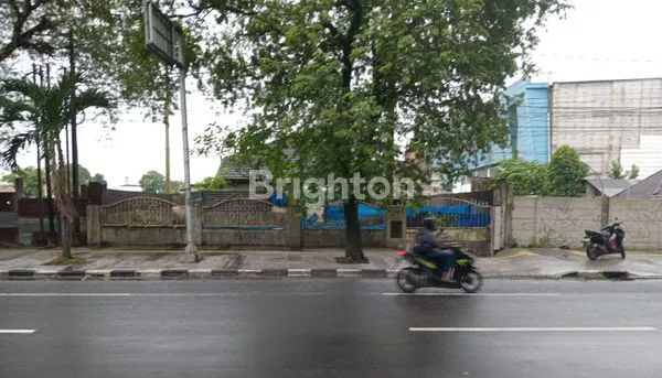 image RUMAH JL.MONGONSIDI, STRATEGIS (2)