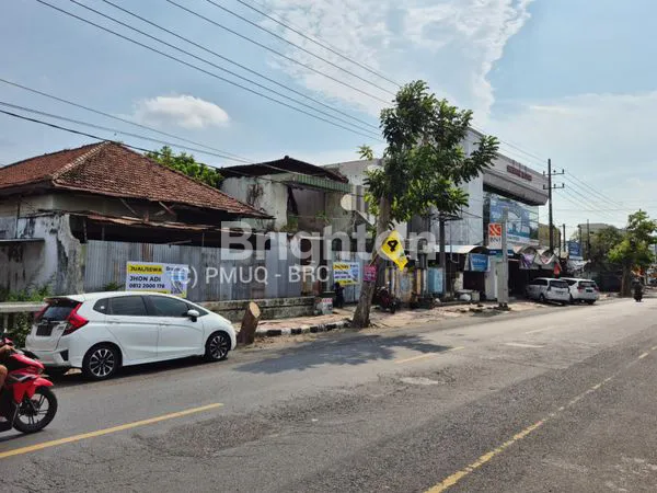 image JUAL SEWA RUMAH HITUNG TANAH STRATEGIS DEKAT ALUN-ALUN KOTA KEDIRI (2)