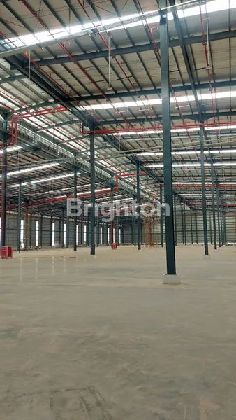 image MODERN WAREHOUSE (WH3) 3.304 M2 DI NAROGONG BEKASI JAWA BARAT (3)