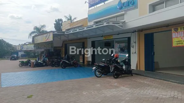 image RUKO STRATEGIS DI JALAN RAYA PASIR PUTIH DEPOK (2)