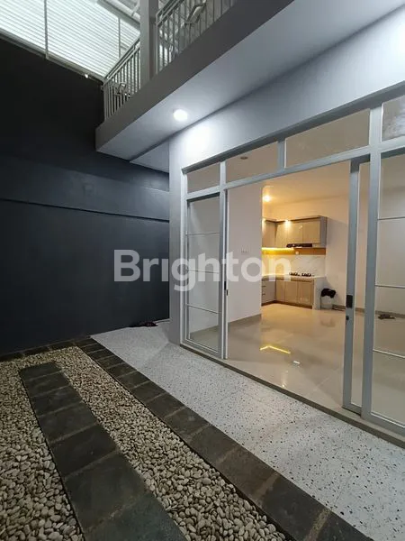 image RUMAH MEWAH SIP HUNI DI PERUMAHAN EKSCLUSIVE MEDITERANIA (1)