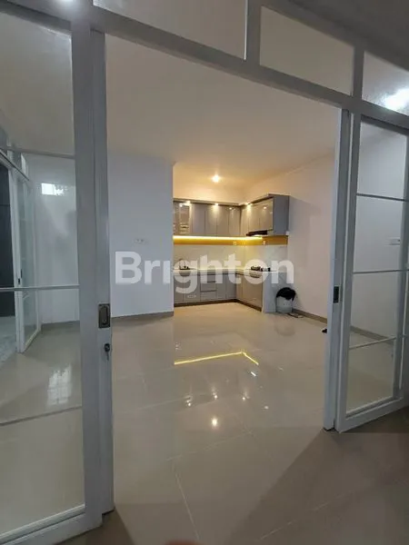 image RUMAH MEWAH SIP HUNI DI PERUMAHAN EKSCLUSIVE MEDITERANIA (2)