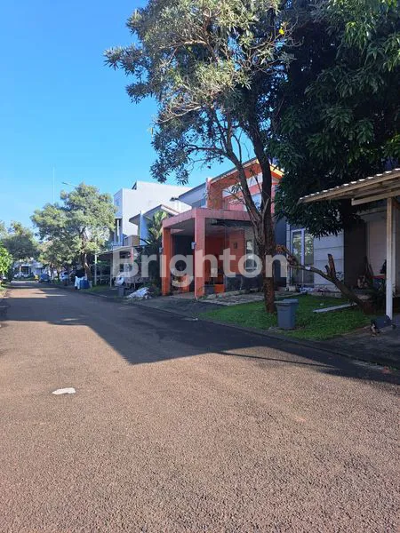 image TINGGAL DISINI PASTI BETAH MAU KE MALL TINGGAL JALAN, KE STASIUN DAN TOL CUMA 1 MENITAN (6)