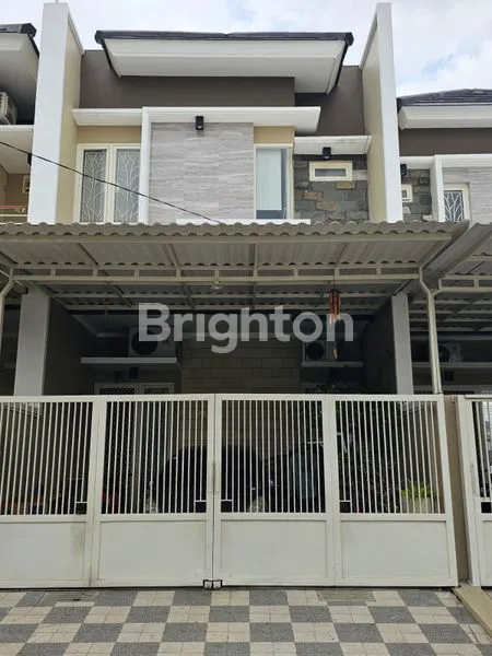 image ROW 3 MOBIL MINIMALIS. MANYAR TIRTOASRI,WISMA PERMAI,SUTOREJO PRIMA,MULYOSARI,GRAND KENJERAN,DHARMAHUSADA MAS,KERTAJAYA INDAH,GRAND ISLAND ZIMBALI COSTA,SUVADIVA PAKUWON CITY,PANTAI MENTARI,KLAMPIS ANOM,WISMA MUKTI,UNAIR,ITS,AL AZHAR,PURI ASRI GRIYA ASRI (1)