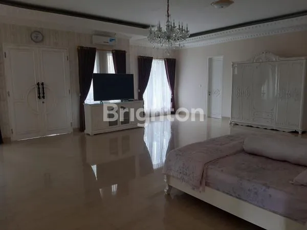 image HUNIAN MEWAH 2 LANTAI STRATEGIS DI TEBET JAKARTA SELATAN (4)