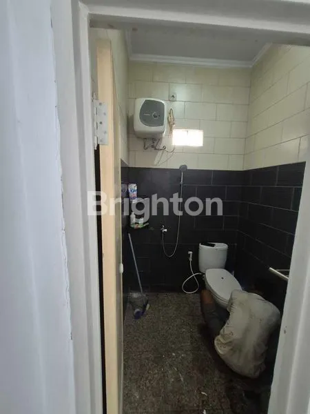 image SIAP HUNI! RUMAH SHM KAVLING POLRI BLOK C, JELAMBAR – 2.5 LANTAI (6)