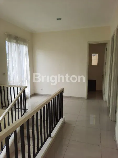 image RUMAH DI SURVANA SUTERA 4 KT DI CLUSTER CHIARA, SEMI-FURNISHED (4)