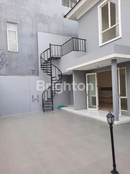 image RUMAH DI SURVANA SUTERA 4 KT DI CLUSTER CHIARA, SEMI-FURNISHED (6)