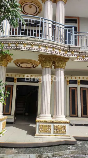 image RUMAH MEWAH DI PINGGIR CILACAP (3)