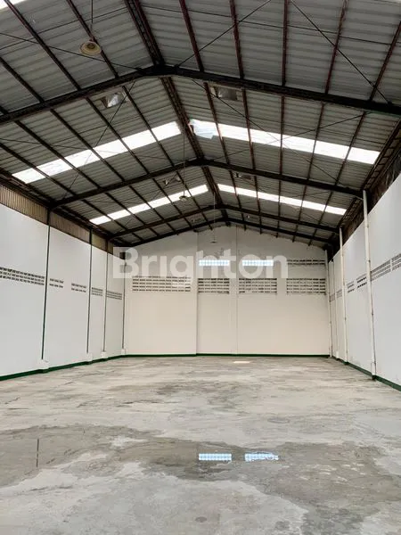image DISEWAKAN GUDANG SIAP PAKAI DI CIPONDOH TANGERANG LOKASI STRATEGIS  (1)