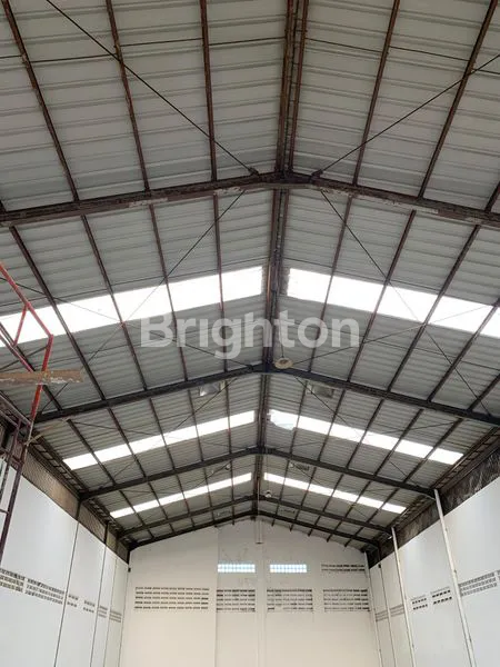 image DISEWAKAN GUDANG SIAP PAKAI DI CIPONDOH TANGERANG LOKASI STRATEGIS  (3)