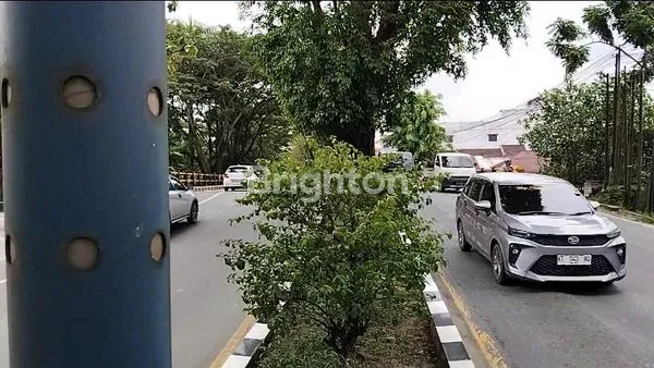 image RUKO LT 320 M² SHM, LOKASI RAMAI & STRATEGIS (3)