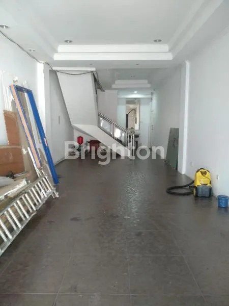 image RUKO STRATEGIS DI FACHRUDIN TANAH ABANG, JAKARTA PUSAT (3)