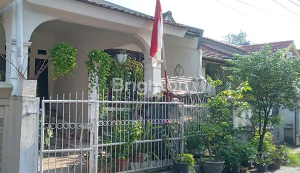 image HUNIAN STRATEGIS 2KT DEKAT SPORT CENTRE (1)