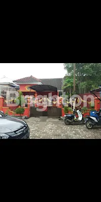 image RUMAH STANDAR BAGUS DAN NYAMAN,BERSIH KARENA TERAWAT,DEKAT DENGAN UNIVERSITAS MUHAMADIYAH,DEKAT KAMPUS POLITEKNIK,MALL DAN SPBU.LETAK TANAH DI HOOK (1)