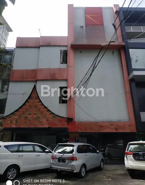 RUKO DI JL.GUBERNUR SURYO DEKAT TUNJUNGAN, EMBONG MALANG SURABAYA PUSAT