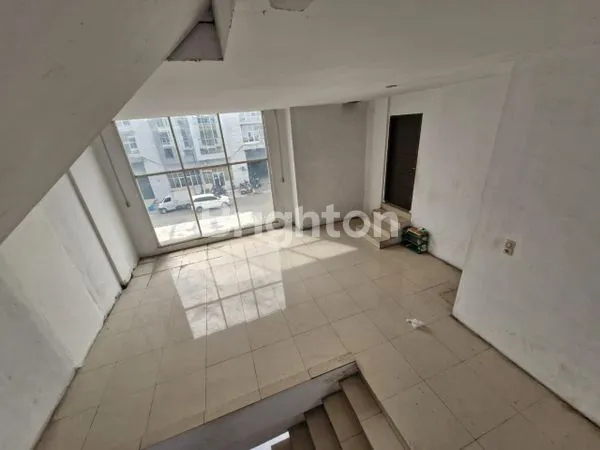 image GUDANG ATC JALAN SISINGAMANGARAJA KM10 (5)