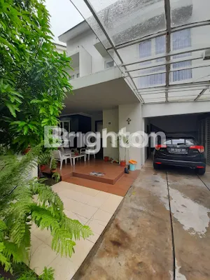 image RUMAH MEWAH DI PERBUKITAN (6)