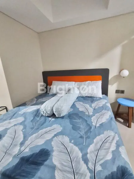 APARTEMEN FULL FURNISED LOUIS KIENNE PEMUDA LOKASI SEGITIGA EMAS