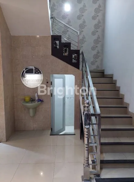 image RUMAH KOMPLEK CEMARA ASRI (3)