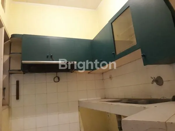 image RUMAH STRATEGIS BSD DEKAT STASIUN, LT 250M² (7)