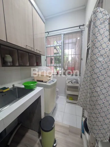 image RUMAH SEMI FURNISHED NYAMAN DI CLUSTER SEVILLA (3)