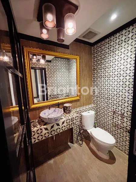 image RUMAH HUNIAN 2 LANTAI SEMI FURNISH DI PURI CINERE DEPOK (3)